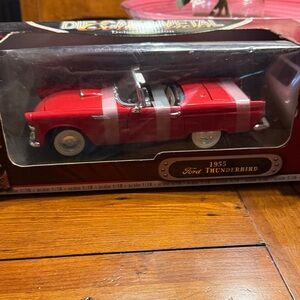 Ford 1955 Thunderbird Red Convertible Die-Cast metal collection